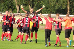 开云体育官网下载-暴雨中的胜利!纽伦堡加冕赛季第二胜  第2张